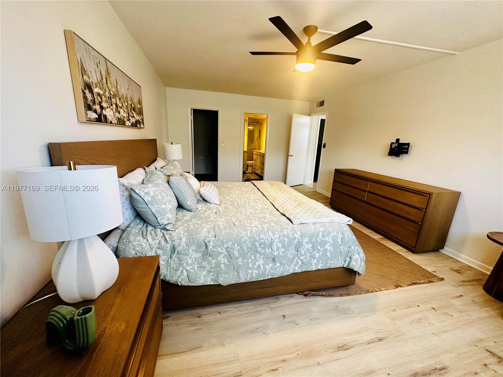 1501 S Ocean Dr #1006, Hollywood FL 33019