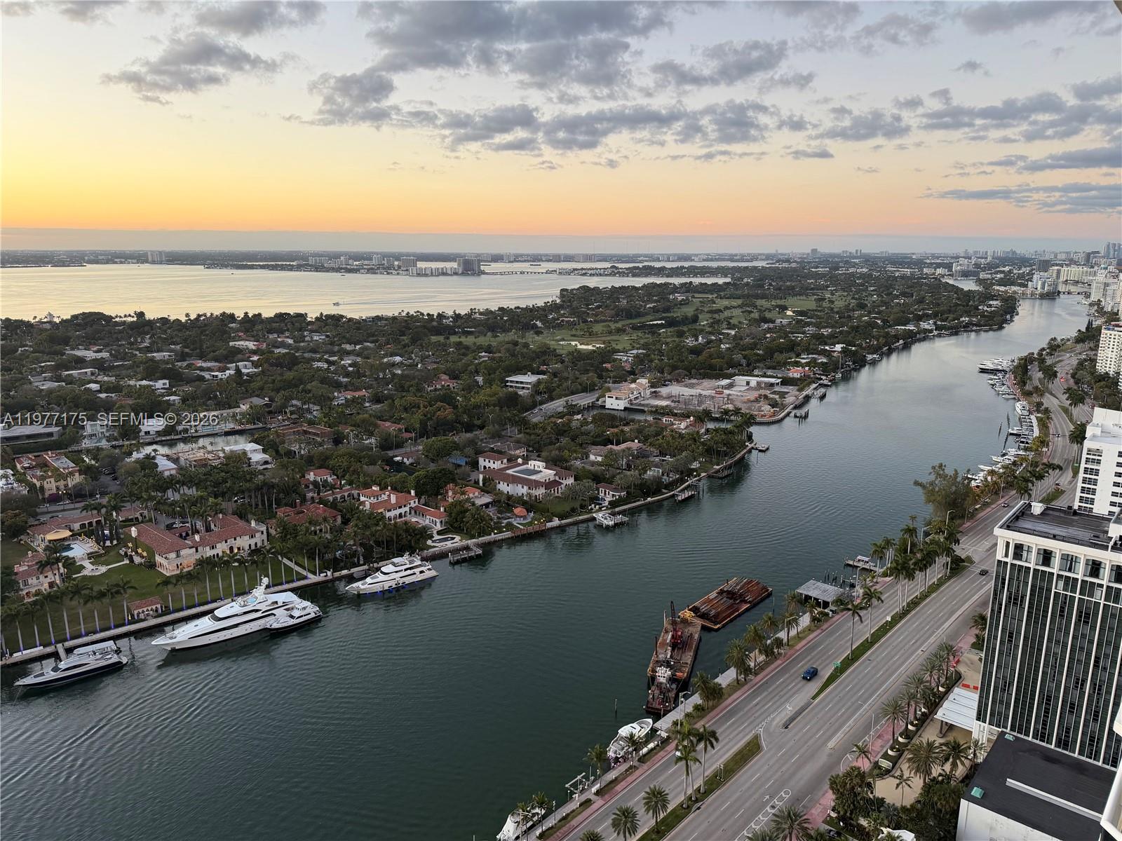 4775 Collins Ave #4005, Miami Beach FL 33140