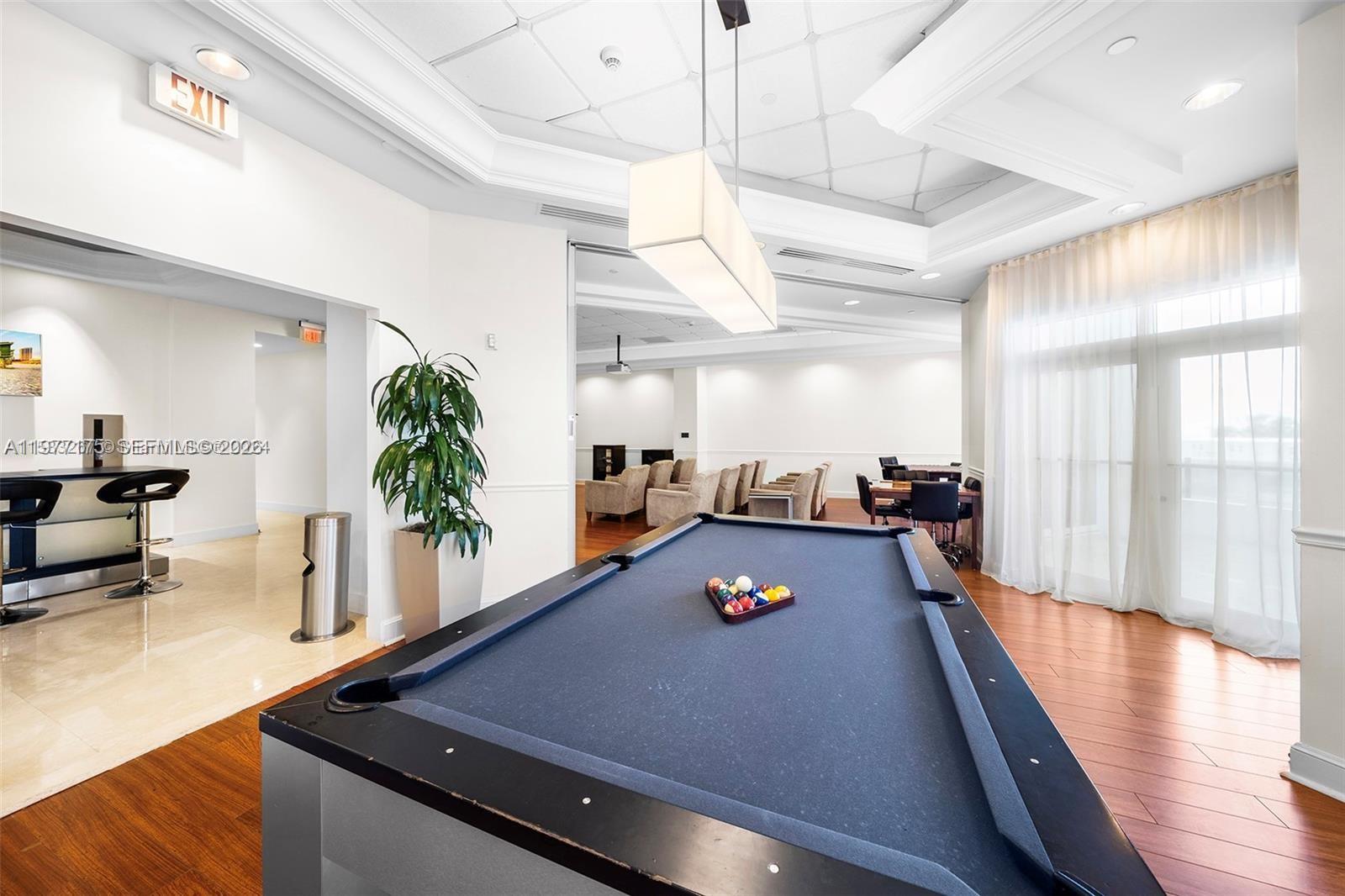 4775 Collins Ave #4005, Miami Beach FL 33140