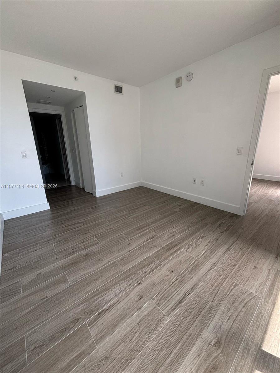 121 NE 34th St #1503, Miami FL 33137