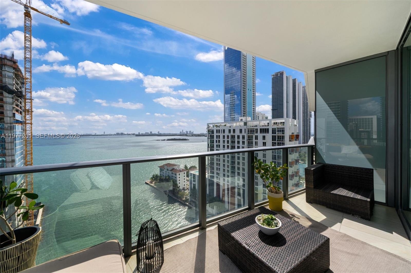 460 NE 28th St #1901, Miami FL 33137