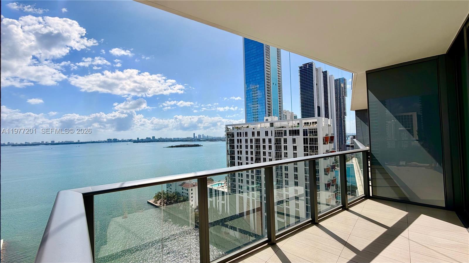 460 NE 28th St #1901, Miami FL 33137