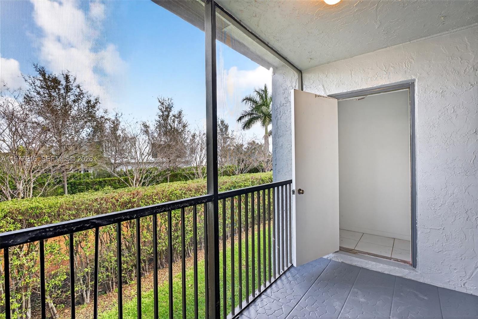 16541 Blatt Blvd #205, Weston FL 33326