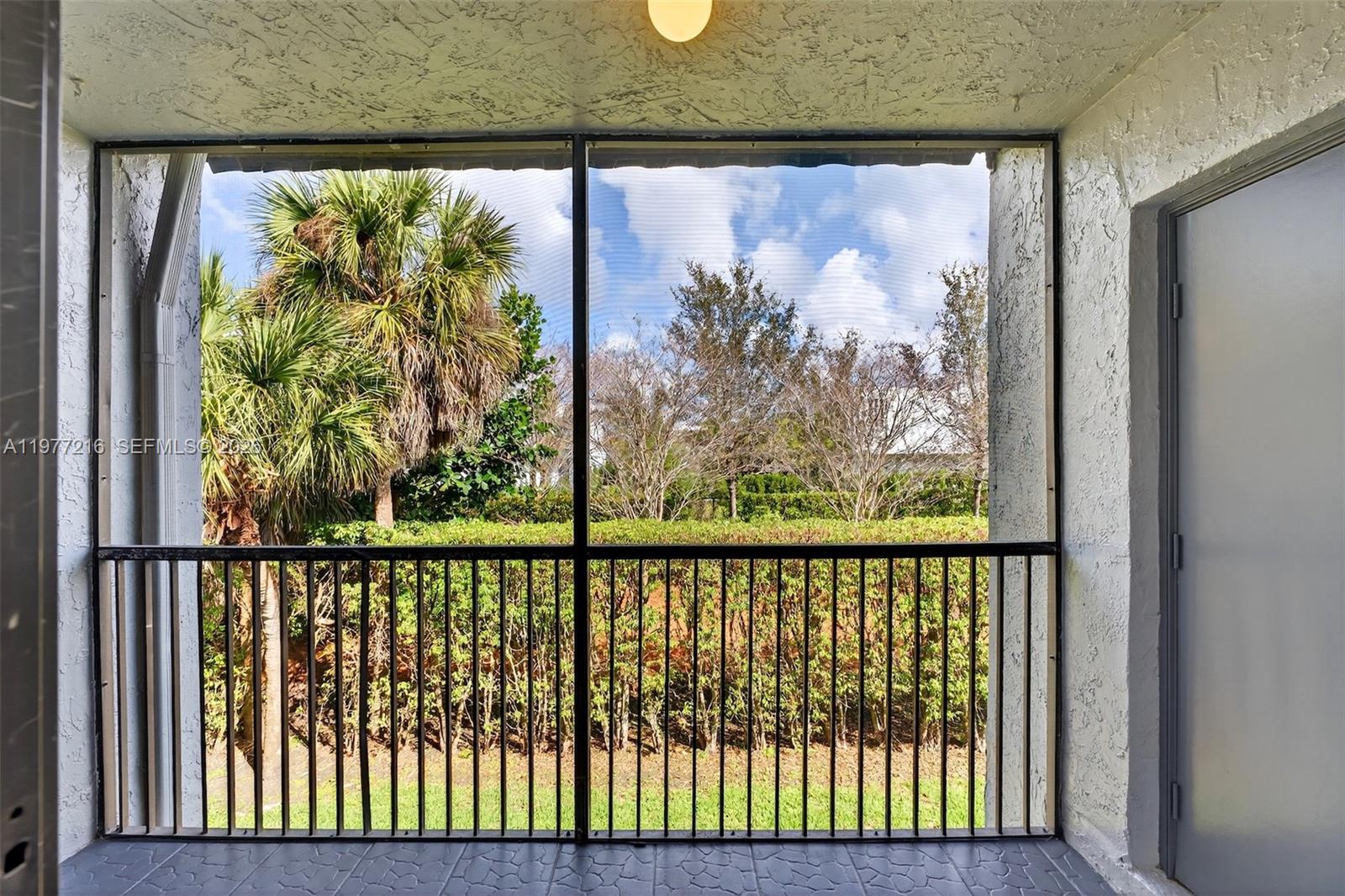 16541 Blatt Blvd #205, Weston FL 33326