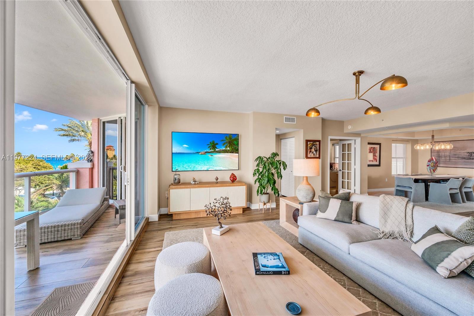 2051 SE 3rd St #407, Deerfield Beach FL 33441