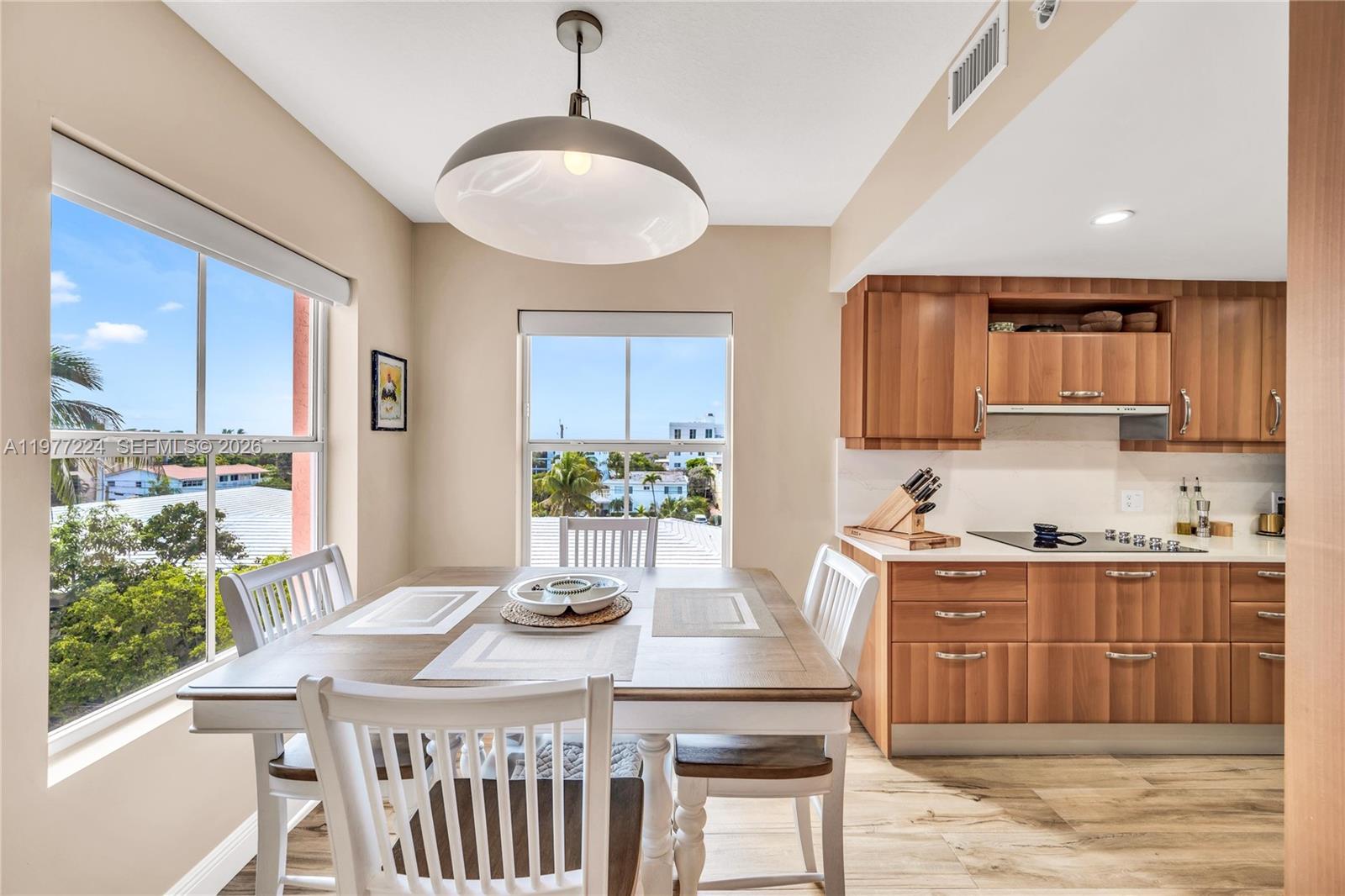 2051 SE 3rd St #407, Deerfield Beach FL 33441