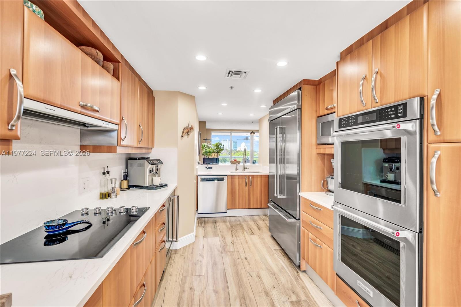 2051 SE 3rd St #407, Deerfield Beach FL 33441
