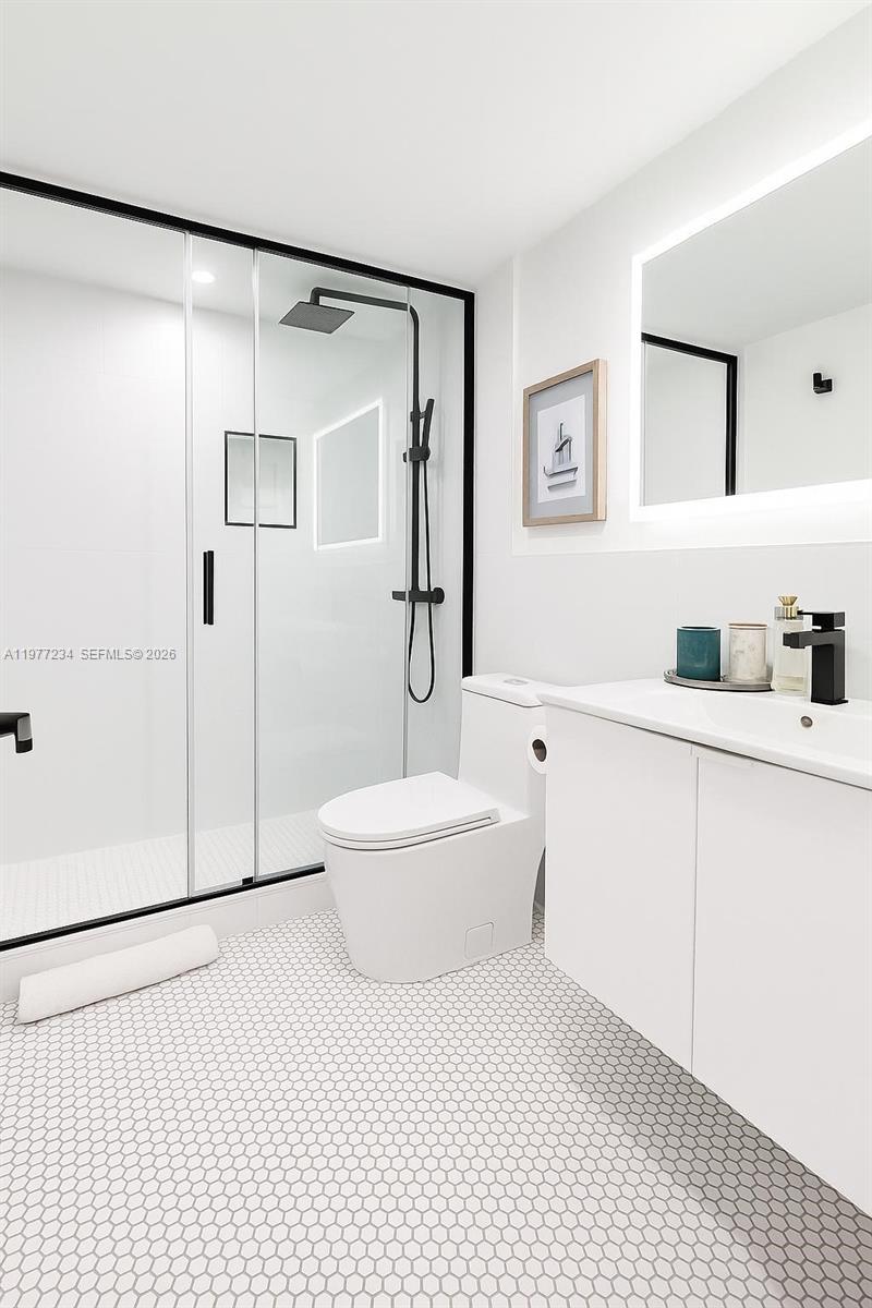 199 Ocean Lane Dr #115, Key Biscayne FL 33149