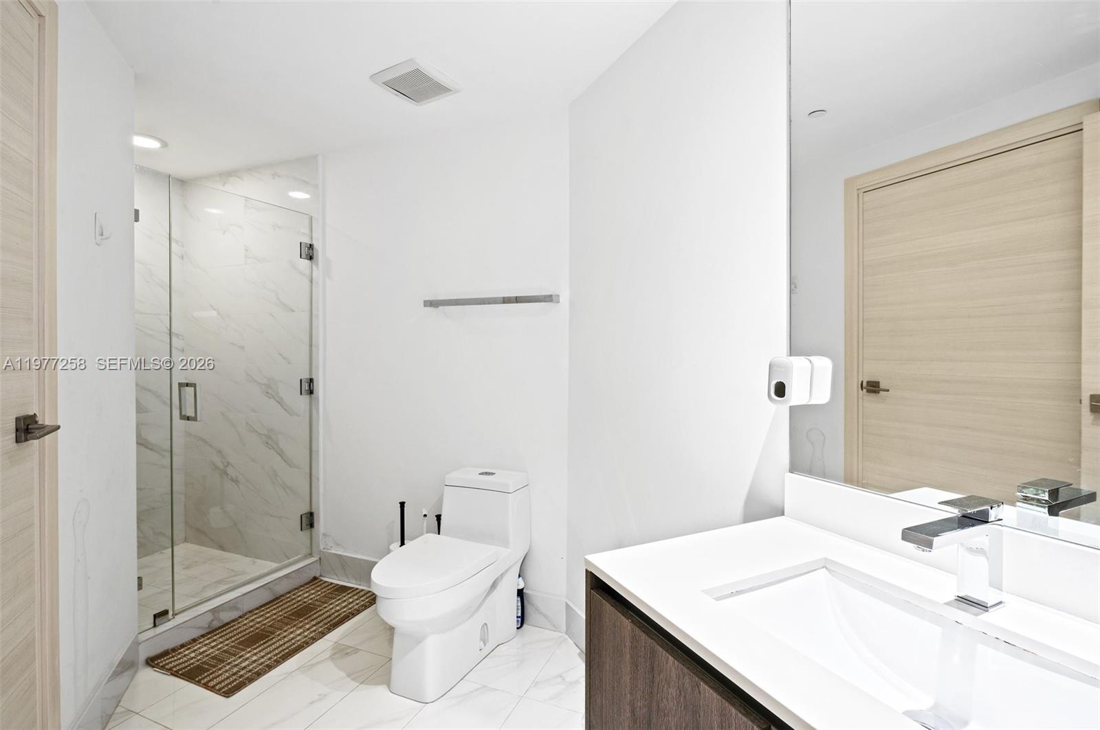 801 S Miami Ave #2705, Miami FL 33130