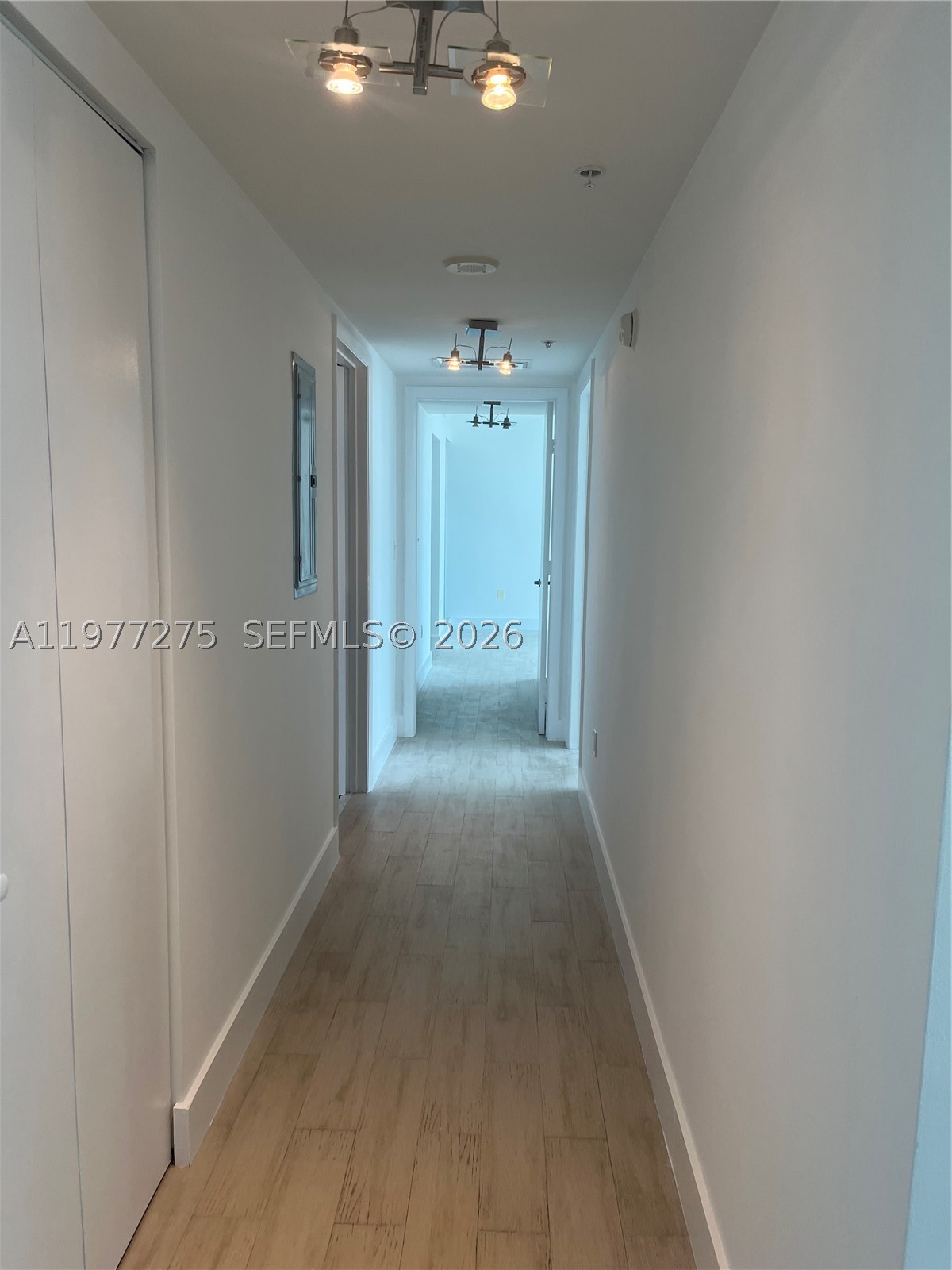 92 SW 3rd St #1801, Miami FL 33130