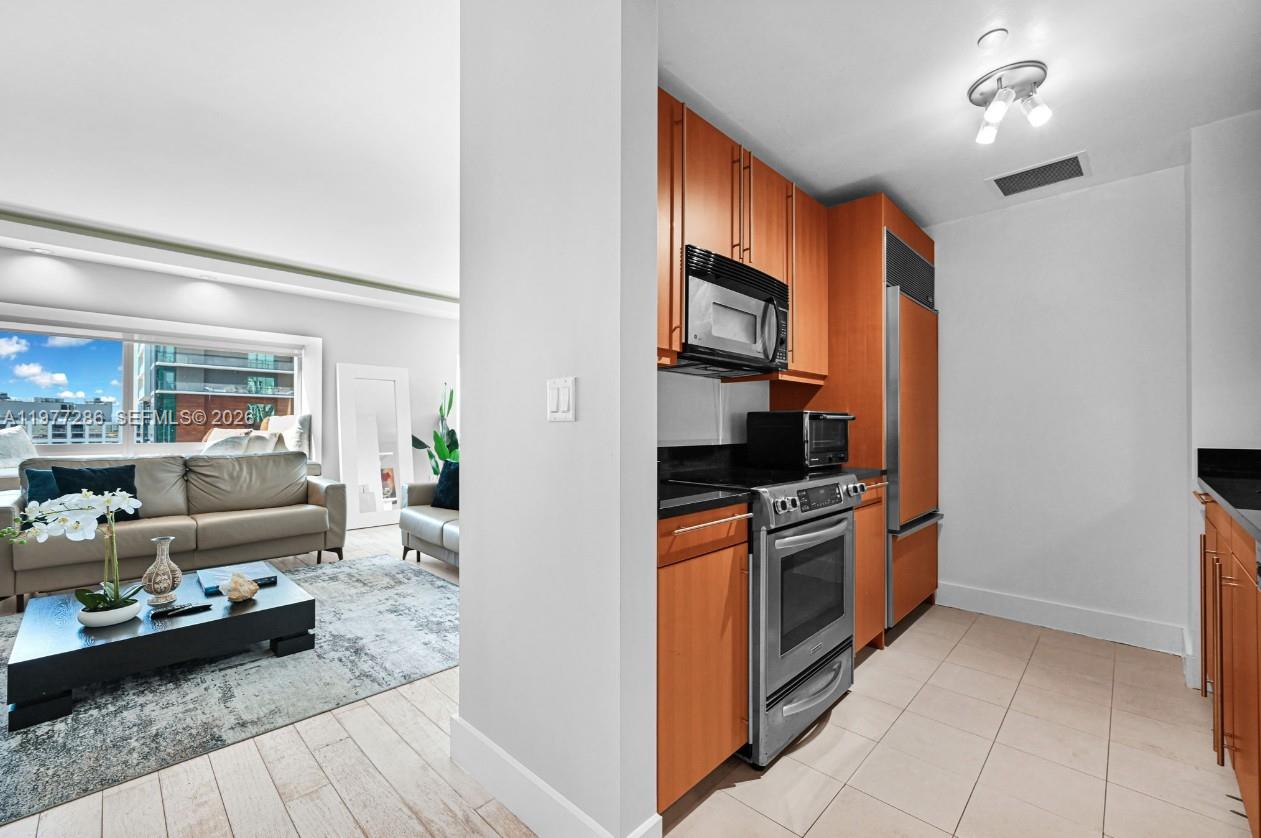1435 Brickell Ave #3401, Miami FL 33131