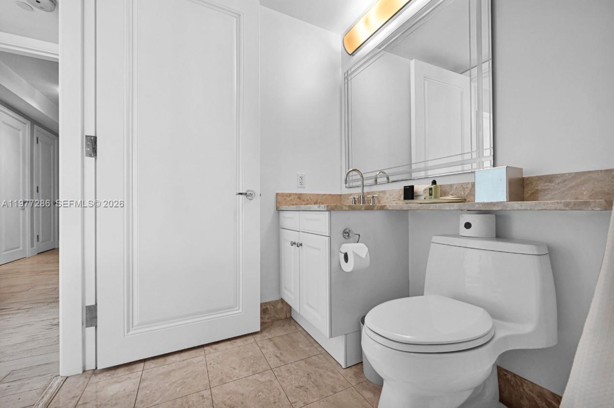 1435 Brickell Ave #3401, Miami FL 33131