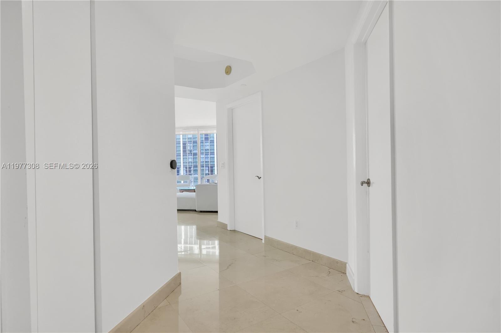 4779 Collins Ave #1007, Miami Beach FL 33140