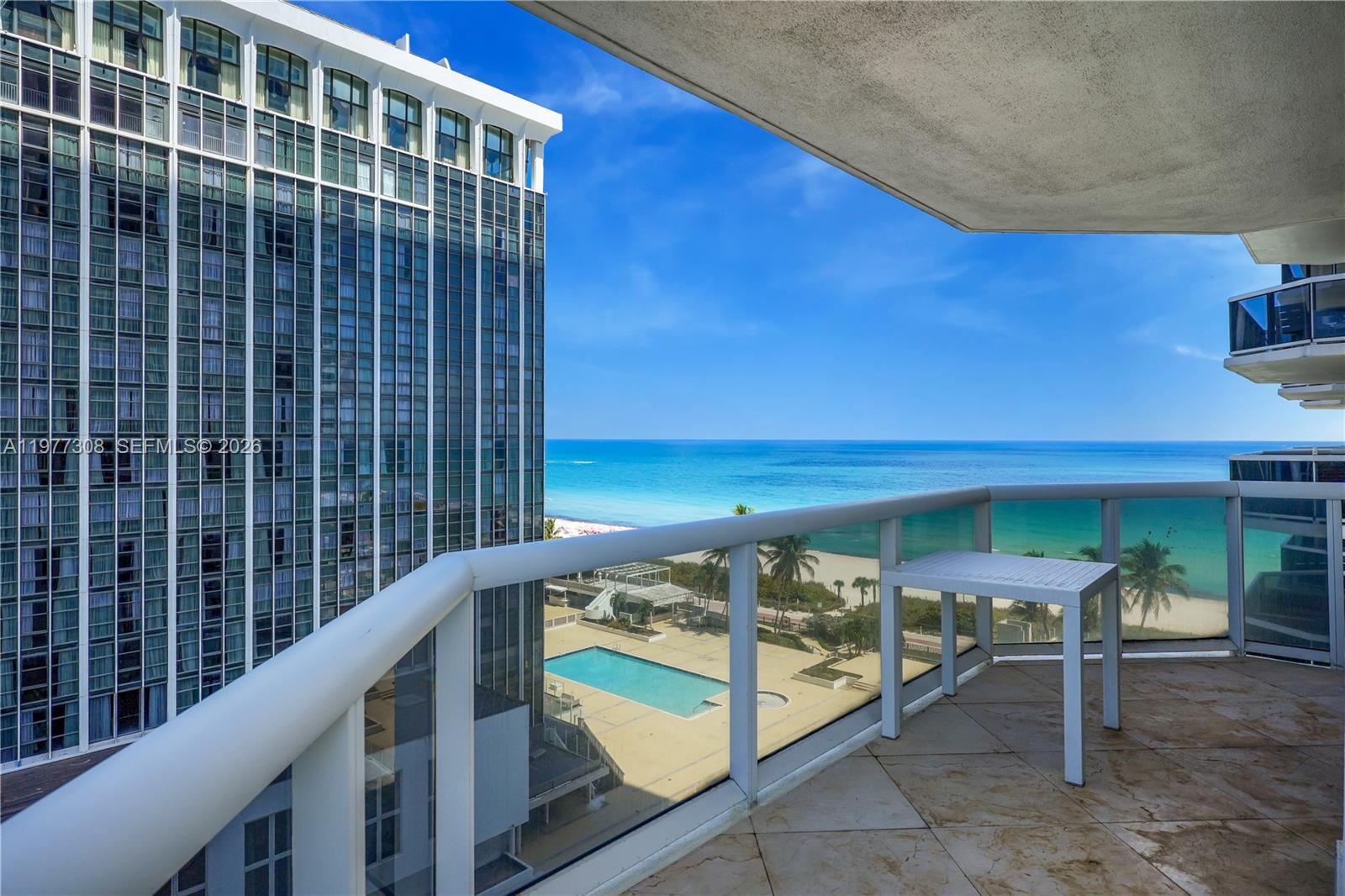 4779 Collins Ave #1007, Miami Beach FL 33140