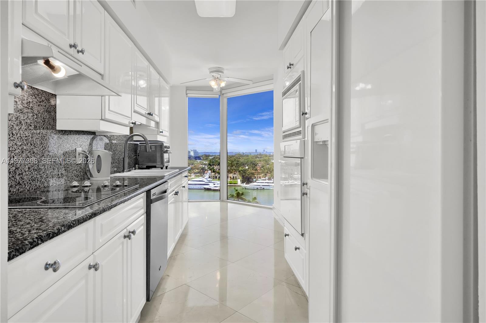 4779 Collins Ave #1007, Miami Beach FL 33140