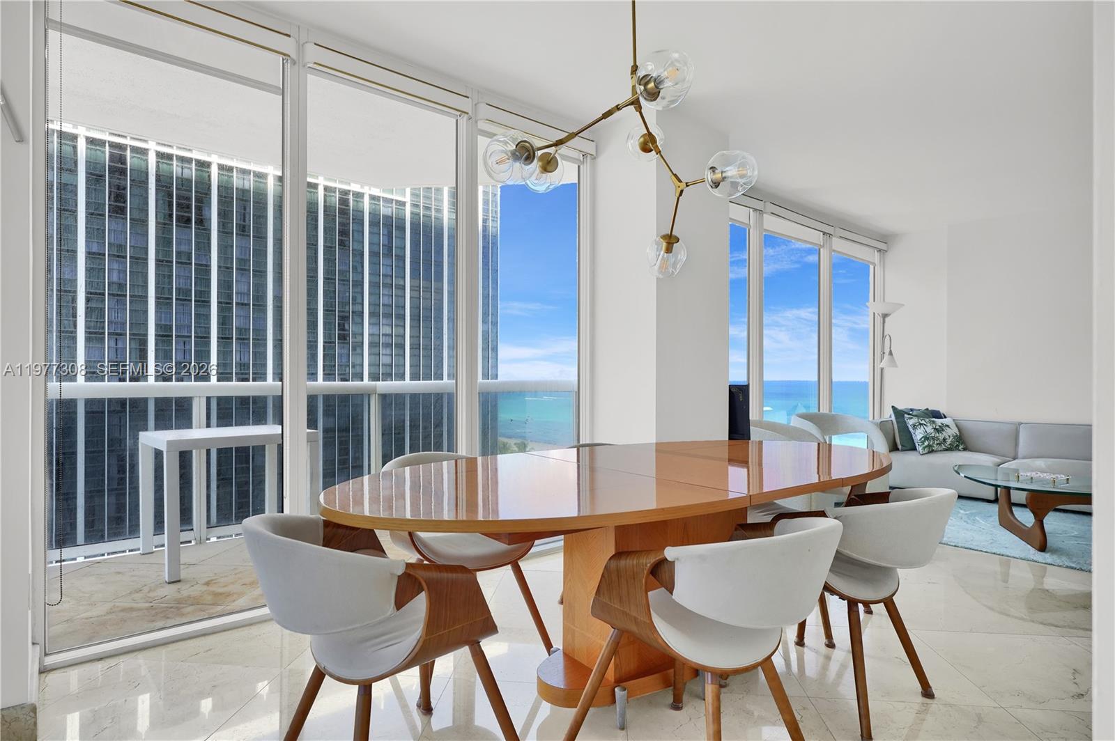4779 Collins Ave #1007, Miami Beach FL 33140