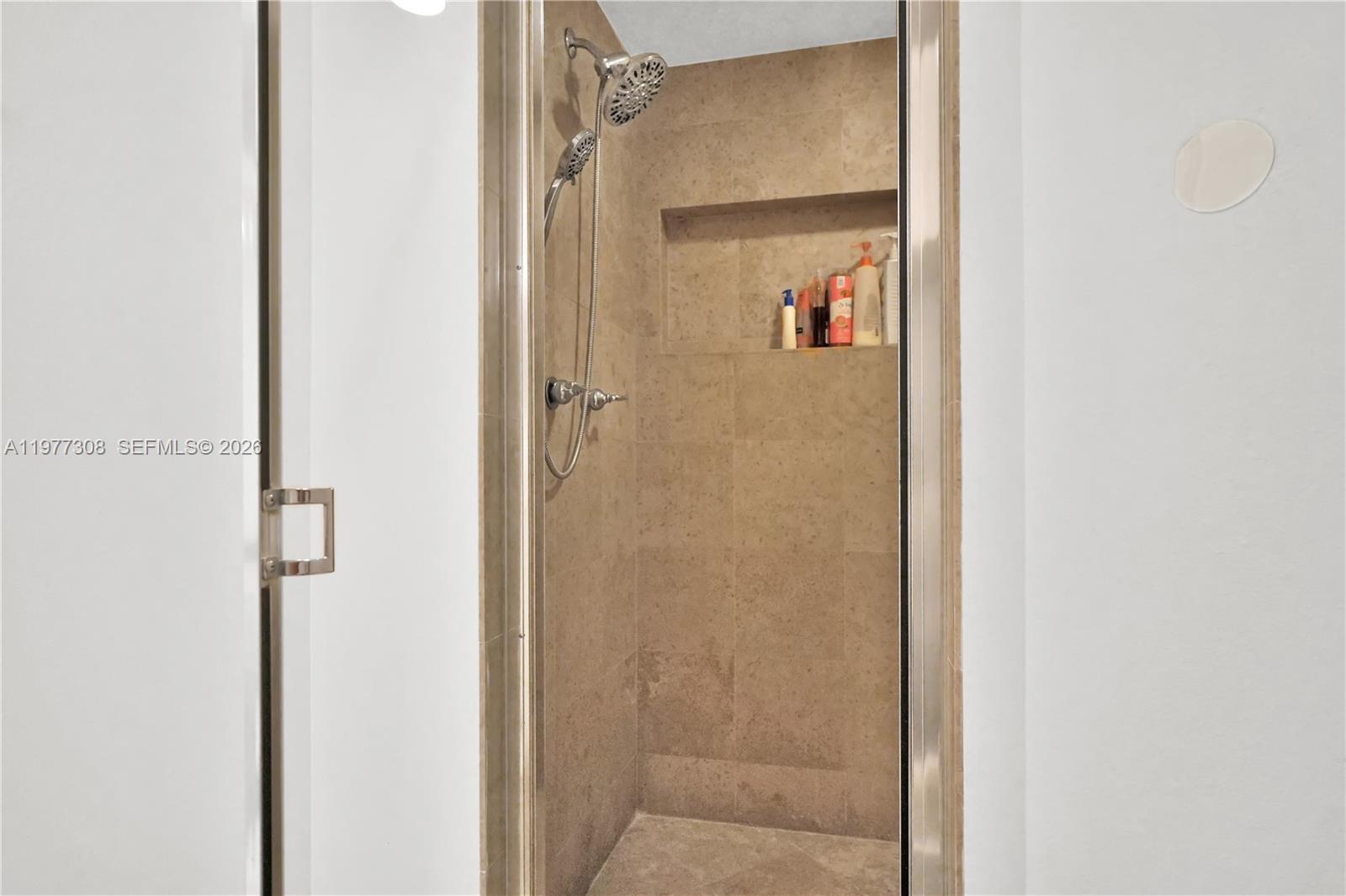 4779 Collins Ave #1007, Miami Beach FL 33140