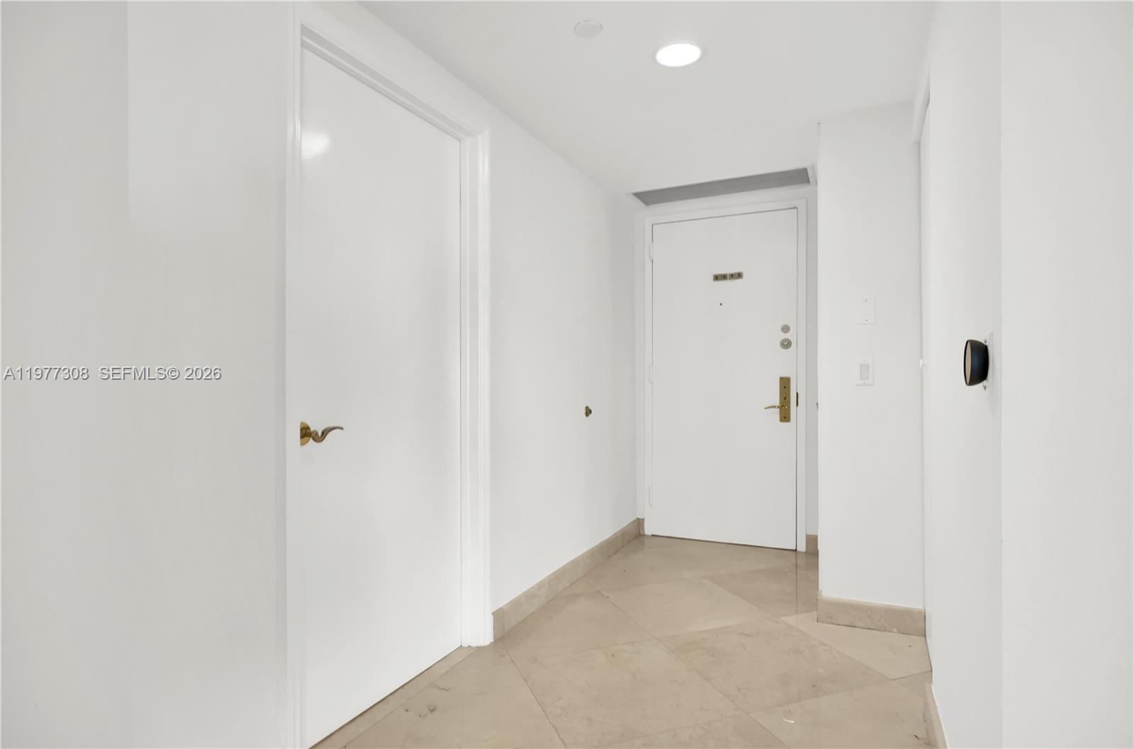 4779 Collins Ave #1007, Miami Beach FL 33140