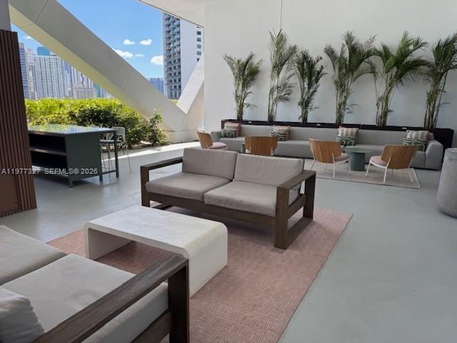 888 Biscayne Blvd #4011, Miami FL 33132
