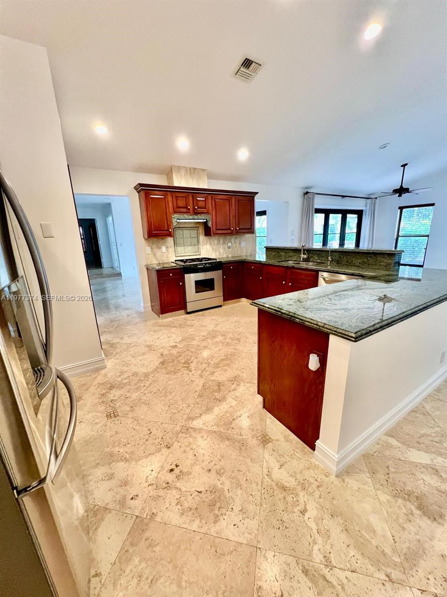 6083 Vista Linda Ln #6083, Boca Raton FL 33433