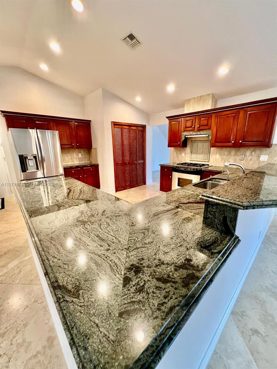 6083 Vista Linda Ln #6083, Boca Raton FL 33433