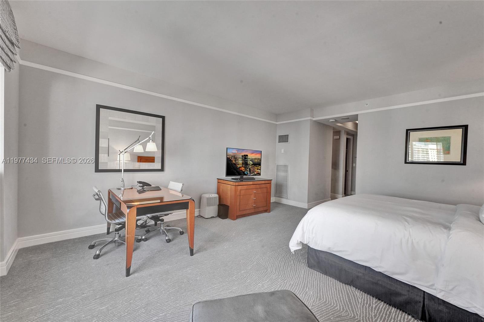 1435 Brickell Ave #3308, Miami FL 33131
