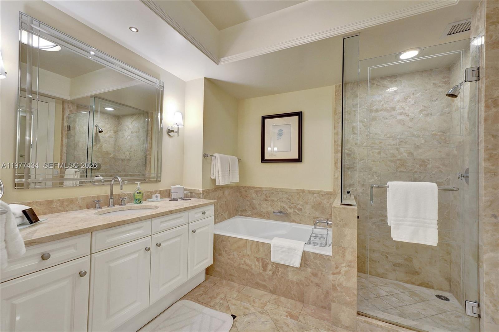 1435 Brickell Ave #3308, Miami FL 33131