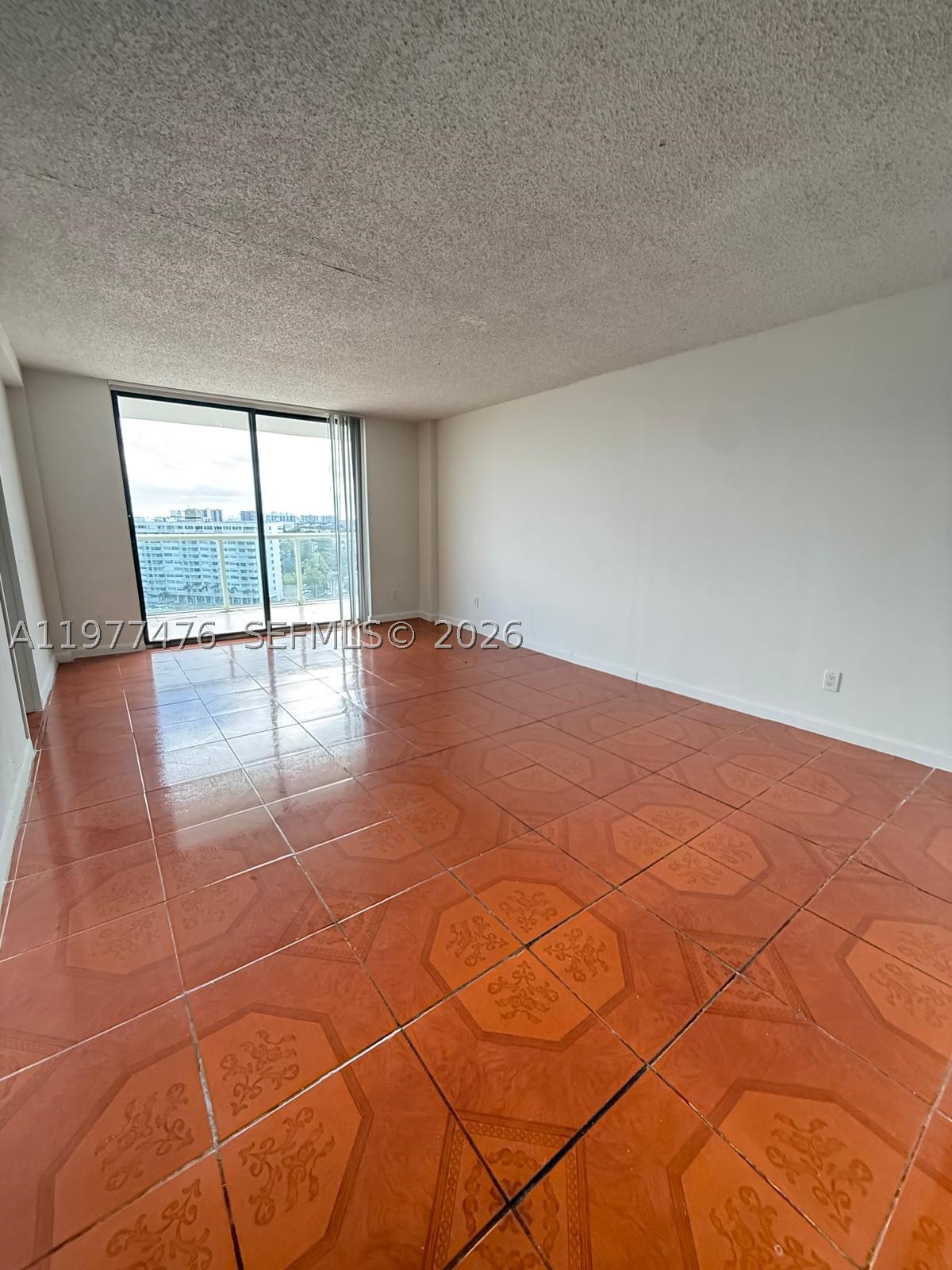 13499 Biscayne Blvd #1114, North Miami FL 33181