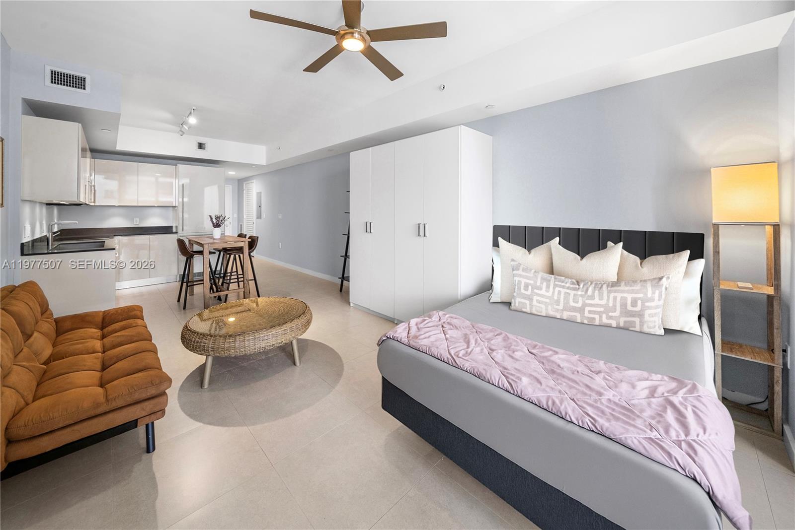 1010 Brickell Ave #3610, Miami FL 33131