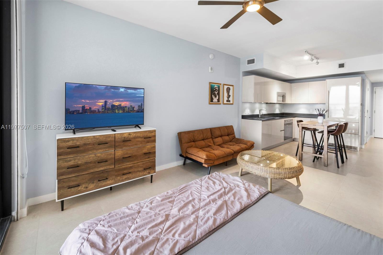 1010 Brickell Ave #3610, Miami FL 33131