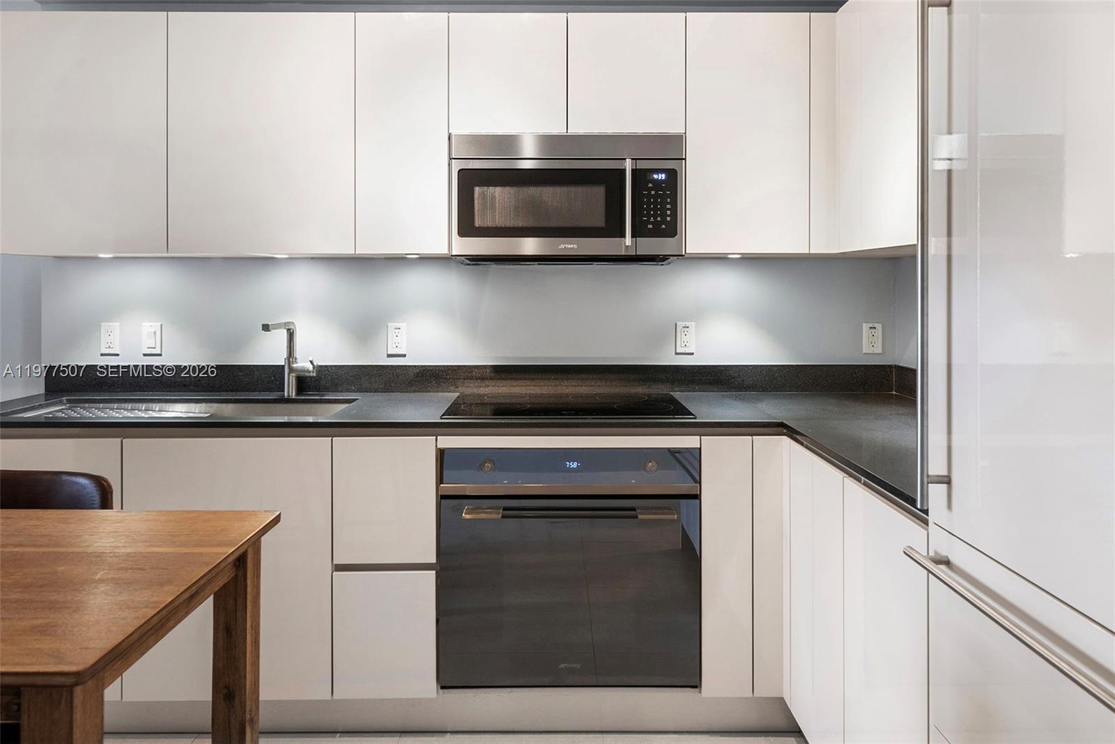 1010 Brickell Ave #3610, Miami FL 33131