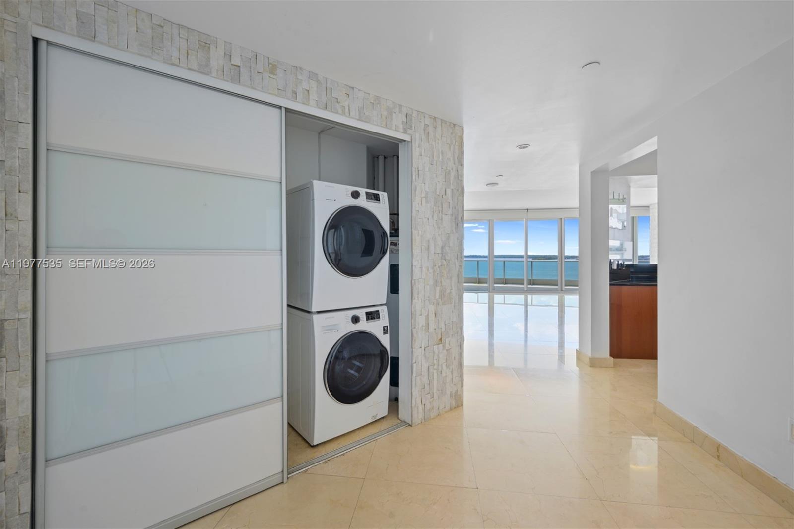 1331 Brickell Bay Dr #911, Miami FL 33131