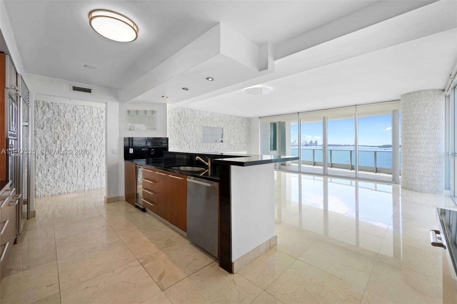 1331 Brickell Bay Dr #911, Miami FL 33131