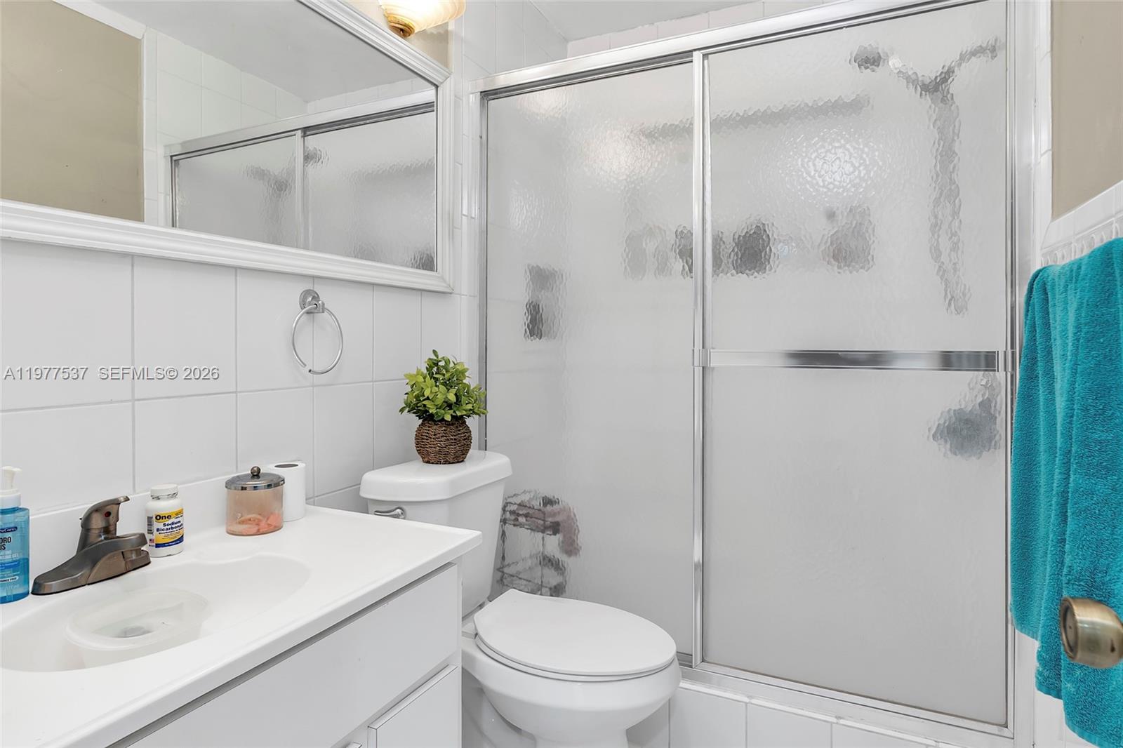 9011 SW 18th Ter, Miami FL 33165