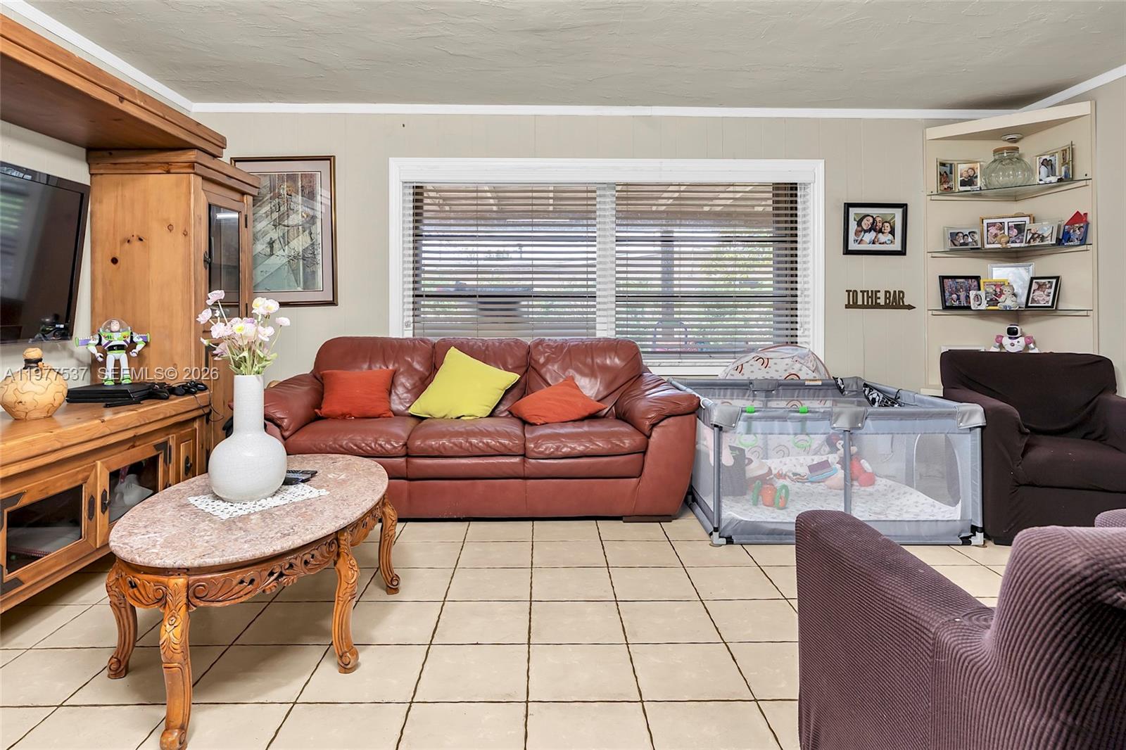 9011 SW 18th Ter, Miami FL 33165