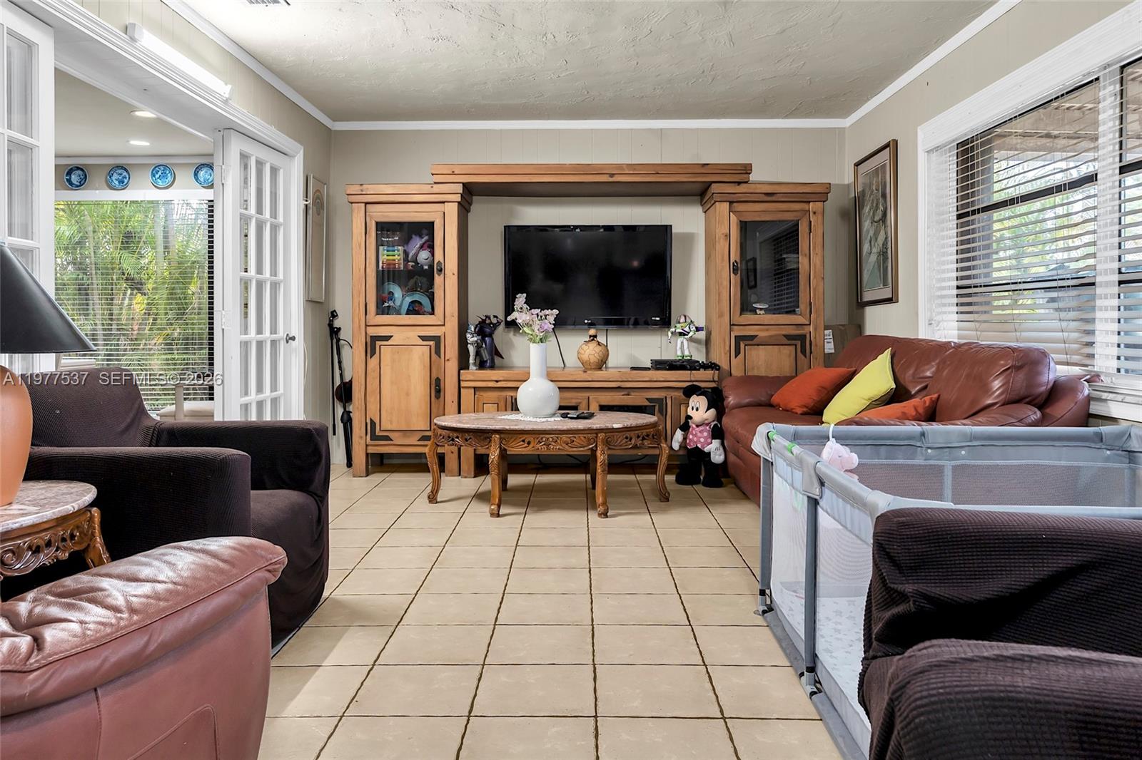 9011 SW 18th Ter, Miami FL 33165
