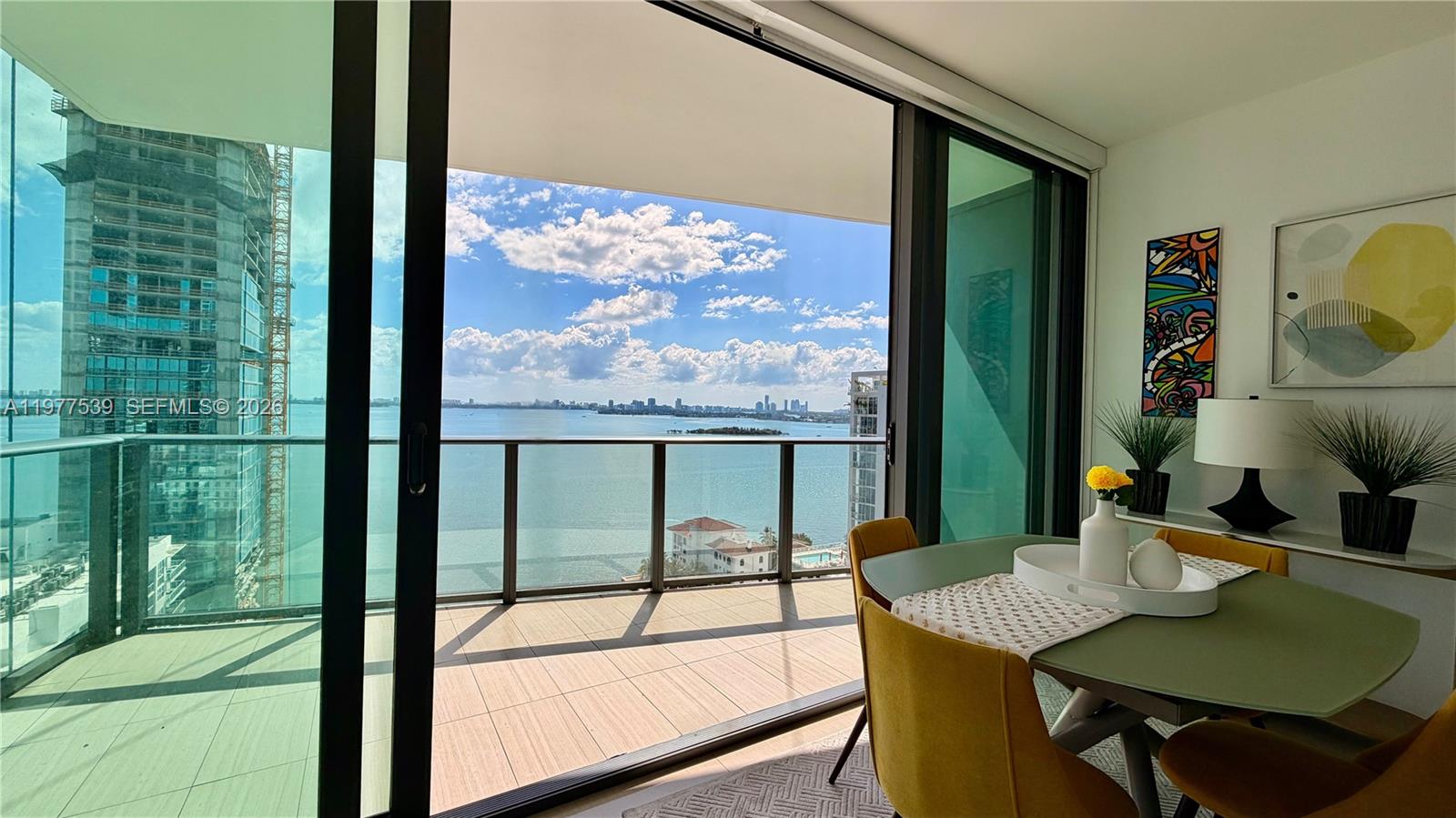 460 NE 28th St #1901, Miami FL 33137