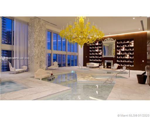 465 Brickell Ave #4804, Miami FL 33131