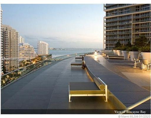 465 Brickell Ave #4804, Miami FL 33131