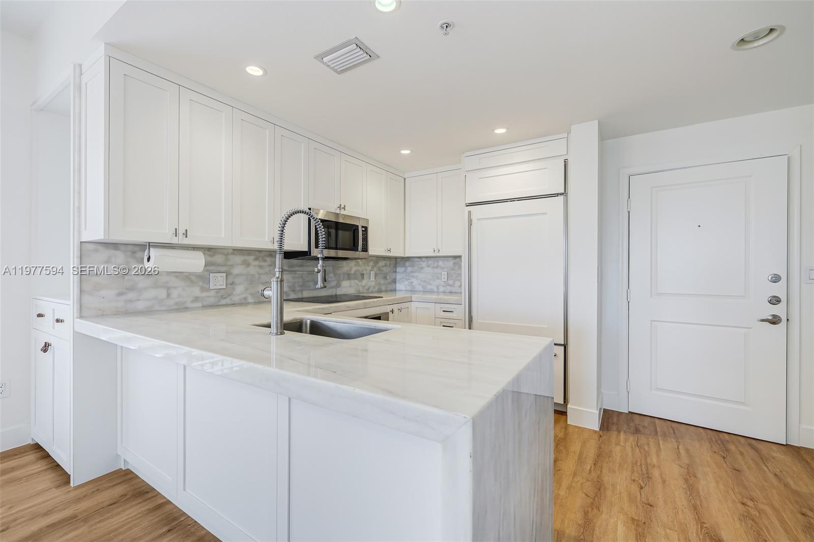 10 Aragon Ave #1117, Coral Gables FL 33134