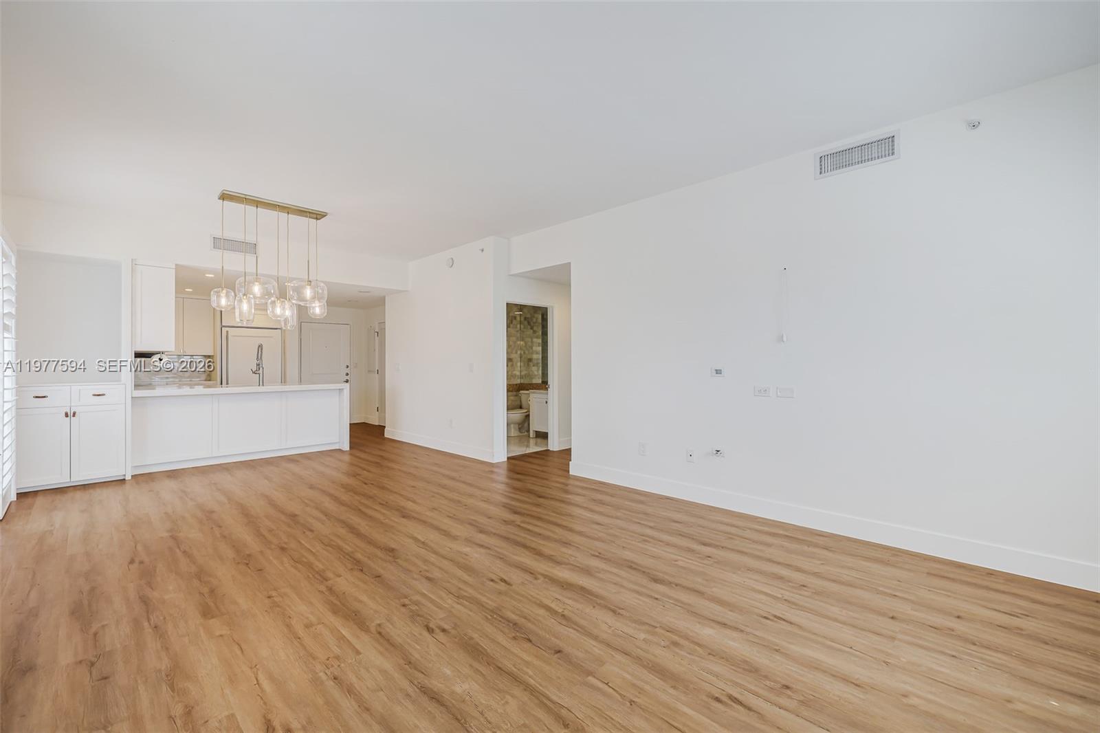 10 Aragon Ave #1117, Coral Gables FL 33134