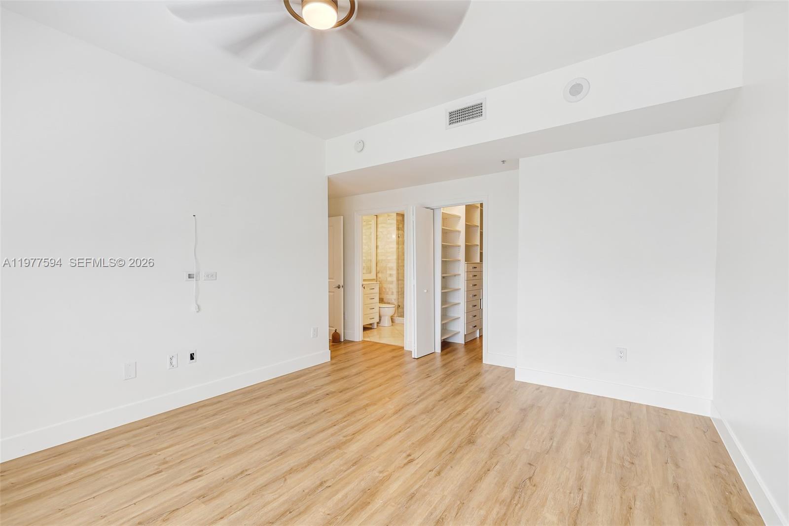 10 Aragon Ave #1117, Coral Gables FL 33134