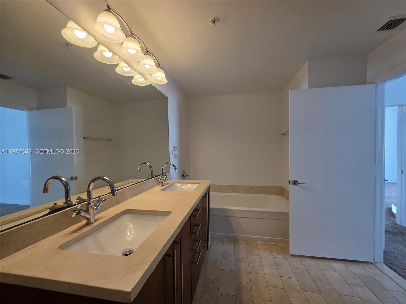 1111 SW 1st Ave #1823-N, Miami FL 33130