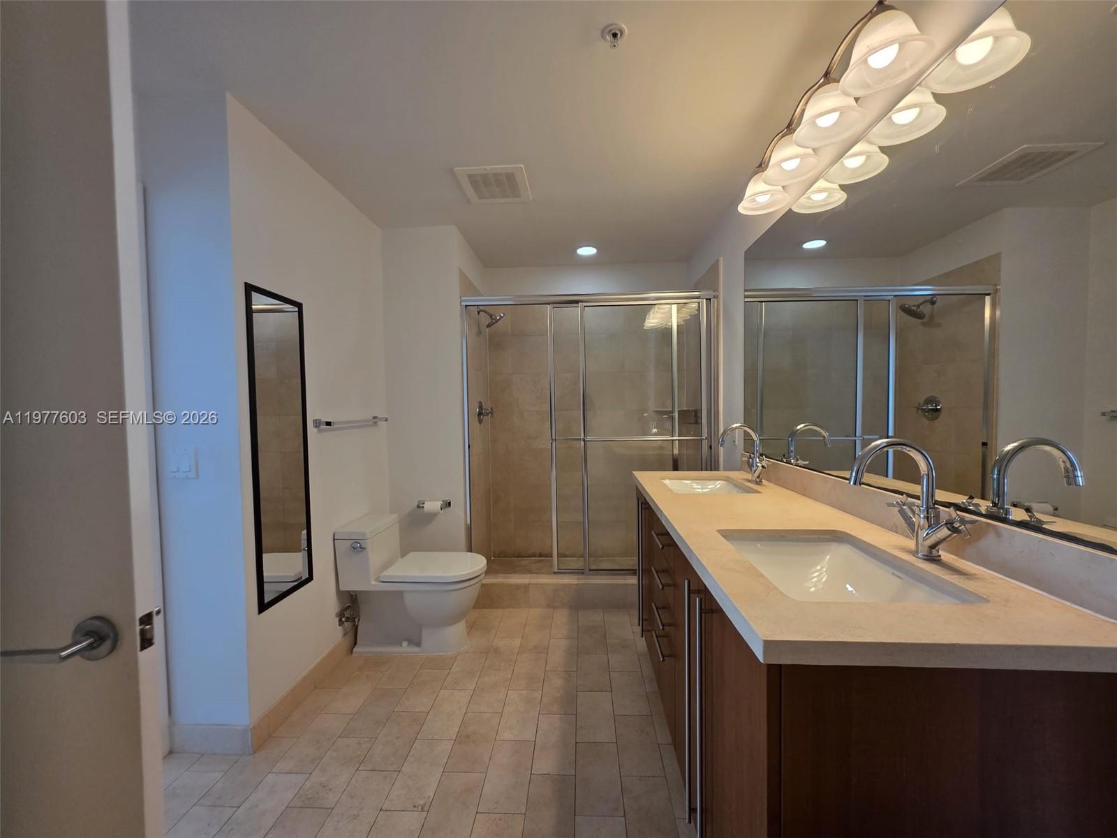 1111 SW 1st Ave #1823-N, Miami FL 33130
