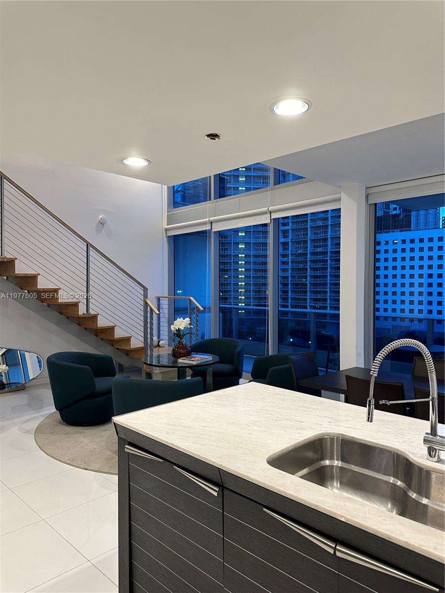200 S Biscayne Boulevard Way #703, Miami FL 33131