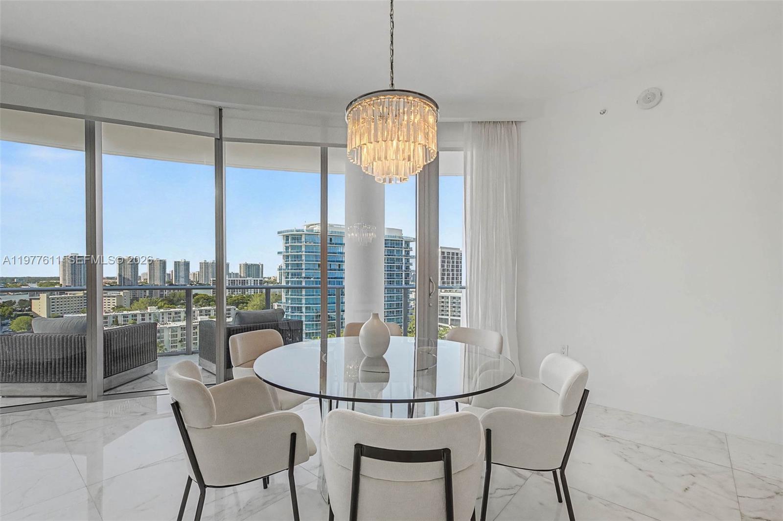 17475 Collins Ave #904, Miami Beach FL 33160