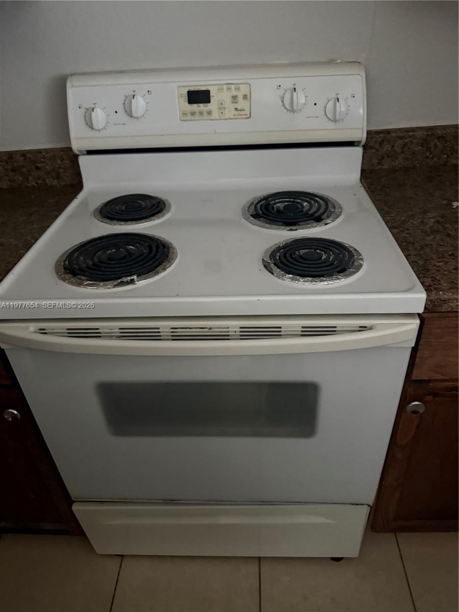 3320 N Pinewalk Dr N #1715, Margate FL 33063
