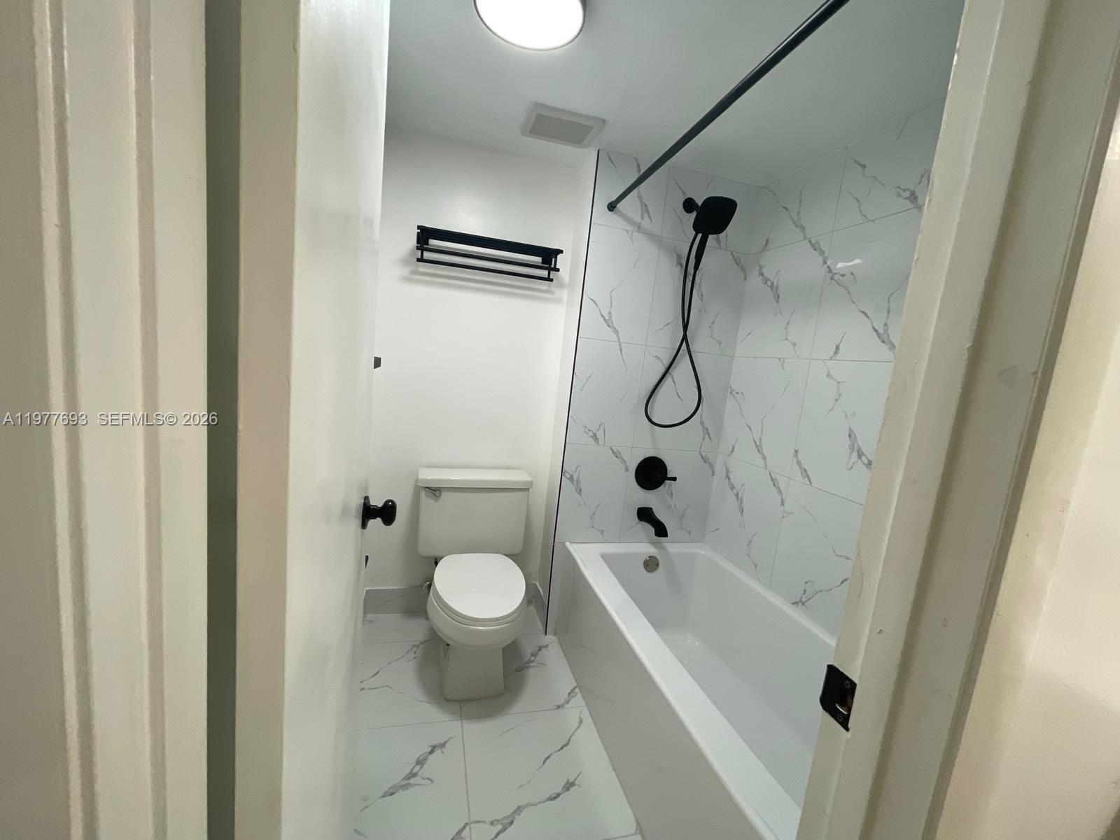 16481 Blatt Blvd #102, Weston FL 33326