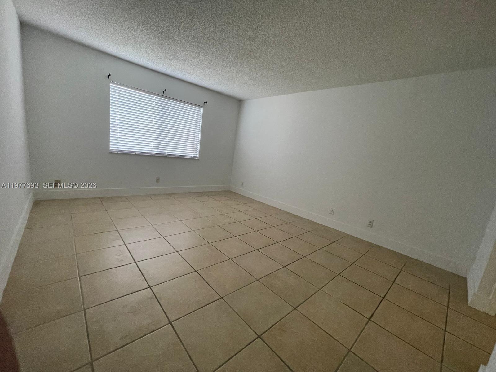 16481 Blatt Blvd #102, Weston FL 33326