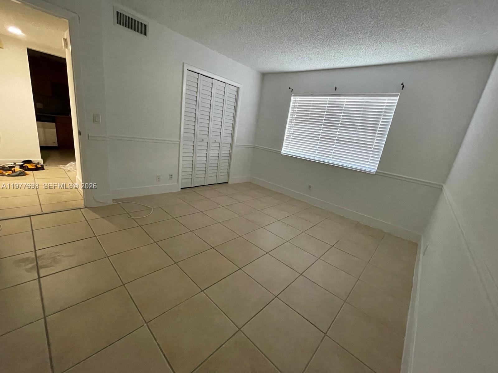 16481 Blatt Blvd #102, Weston FL 33326